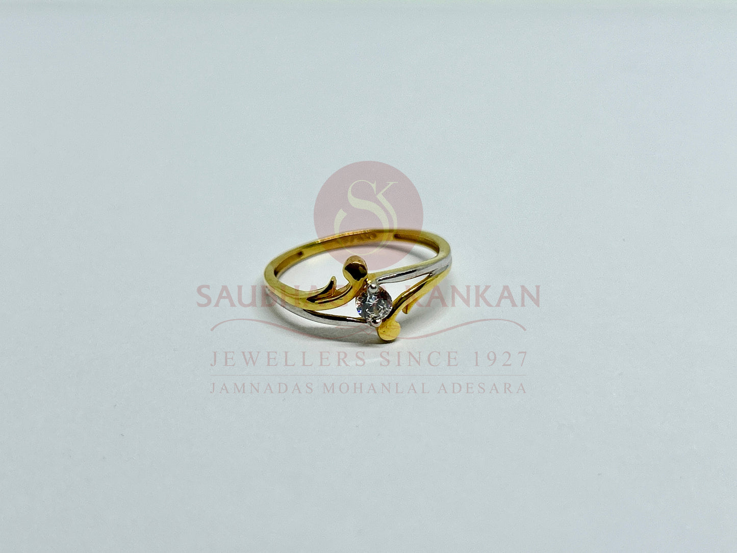 Ladies Ring