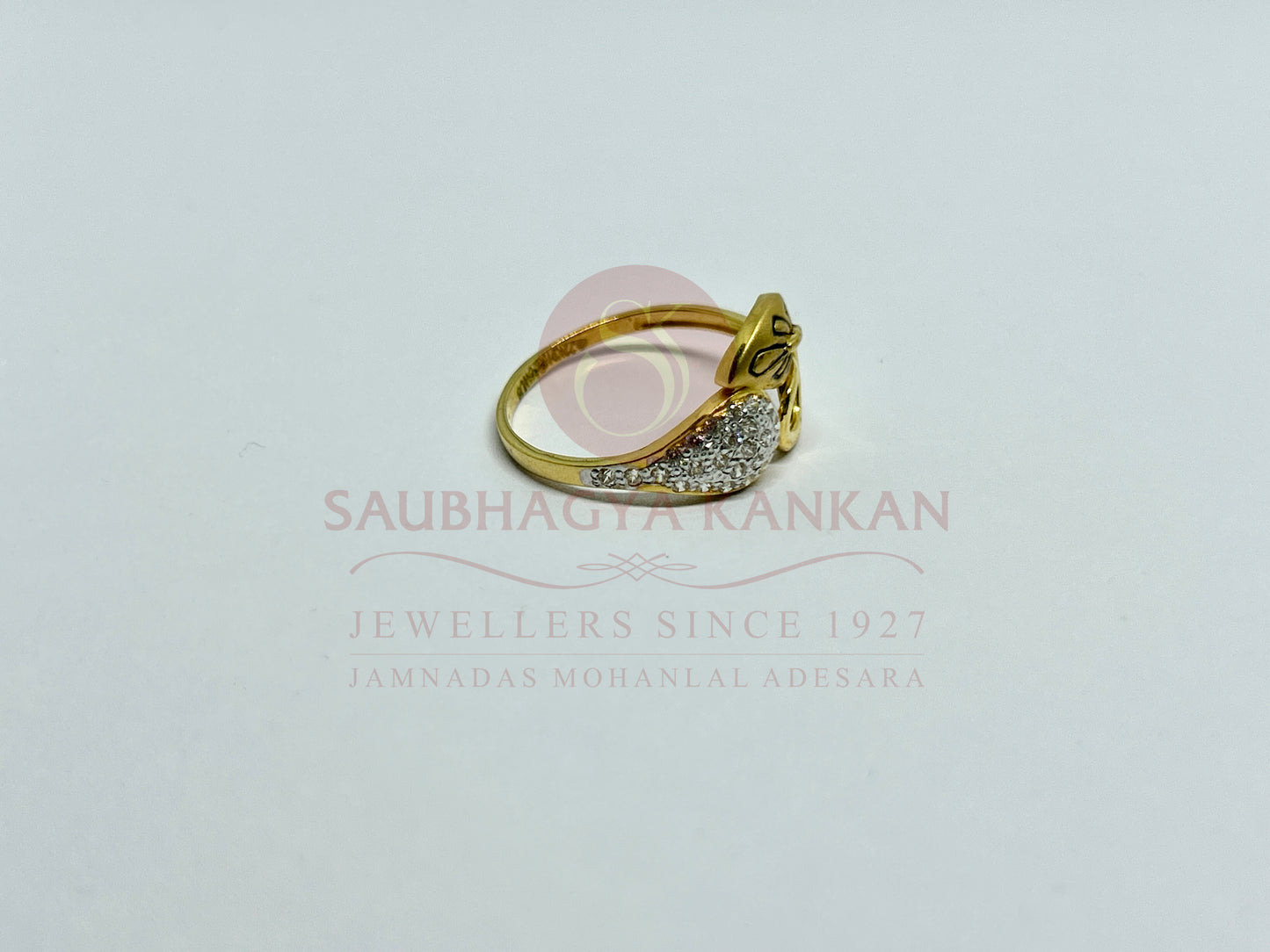 Ladies Ring