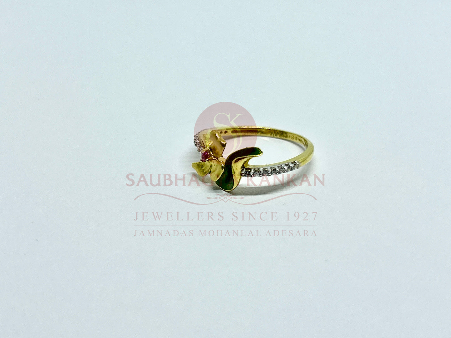 Ladies Ring