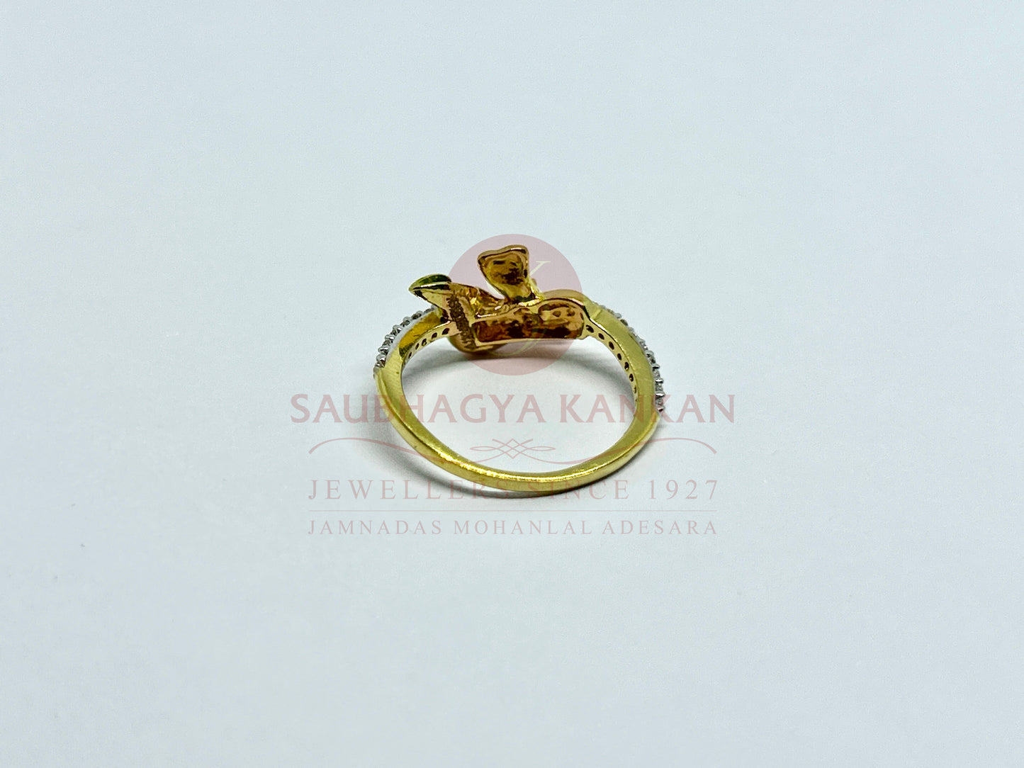 Ladies Ring