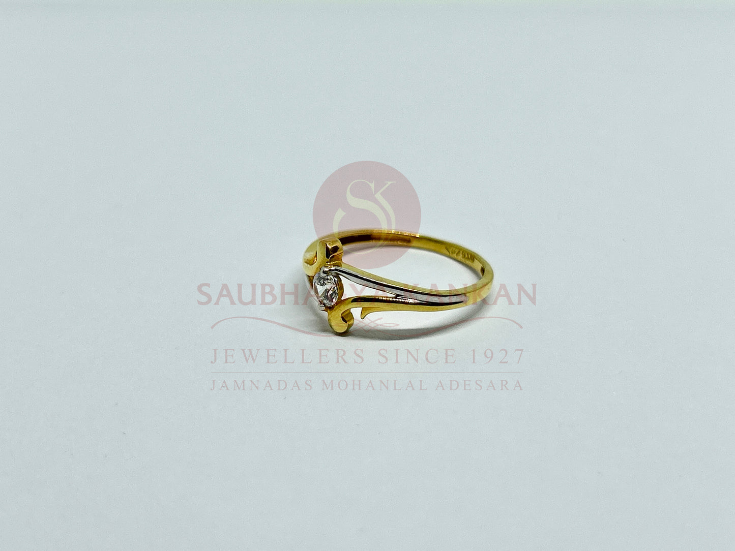 Ladies Ring