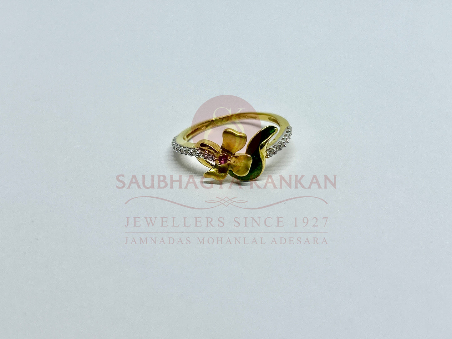 Ladies Ring