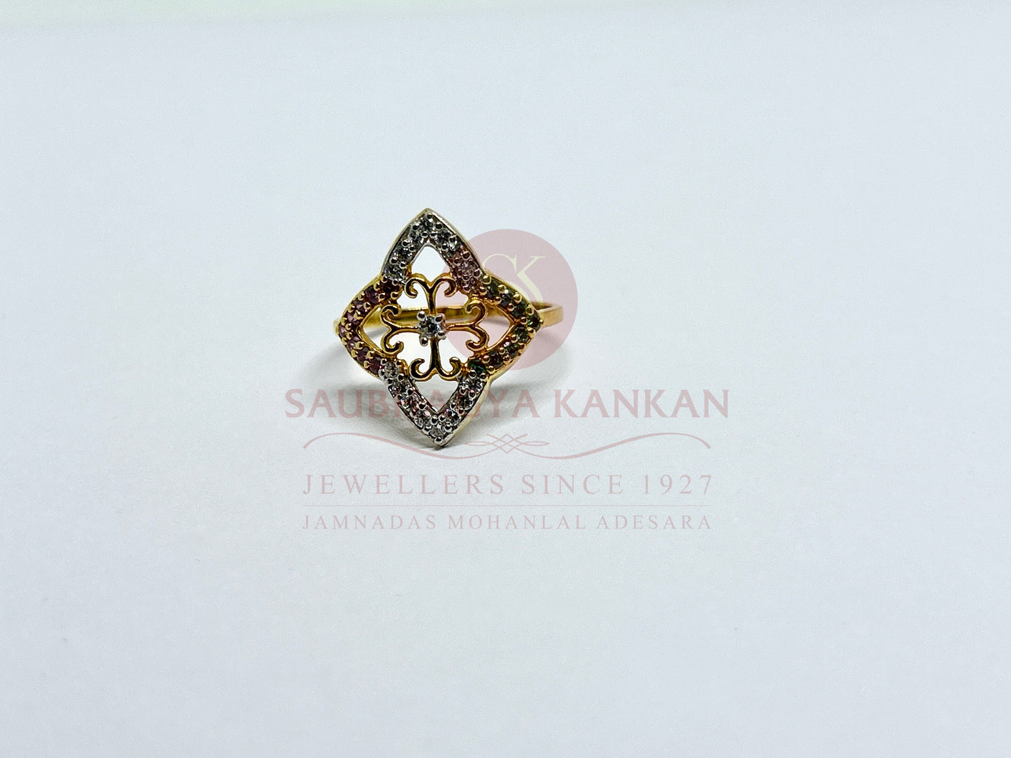 Ladies Ring