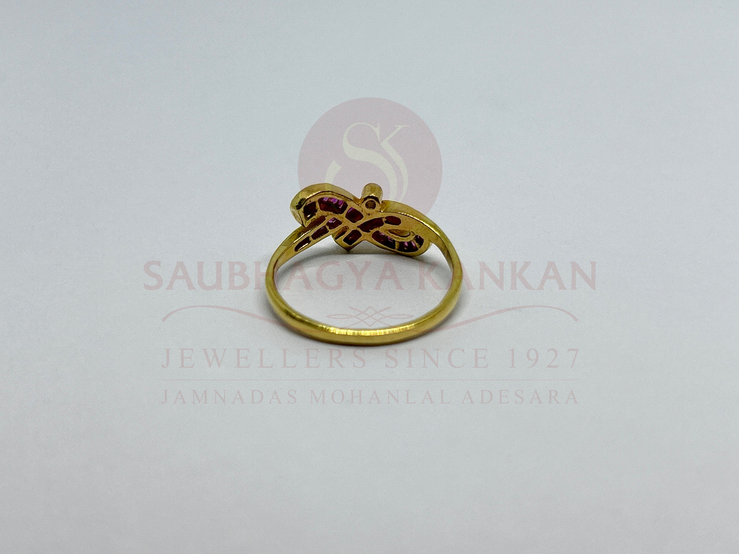 Ladies Ring