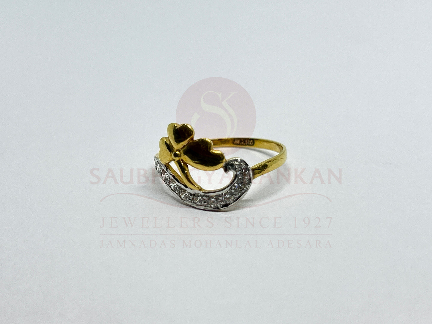 Ladies Ring