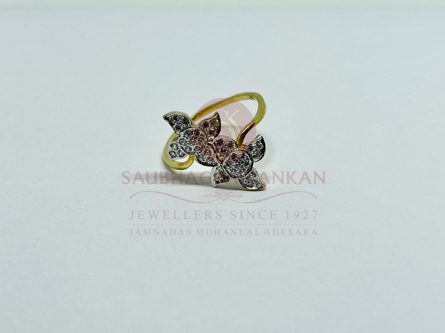 Ladies Ring