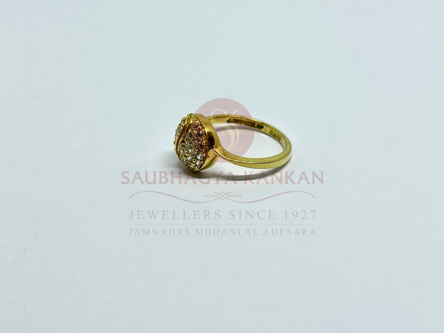 Ladies Ring