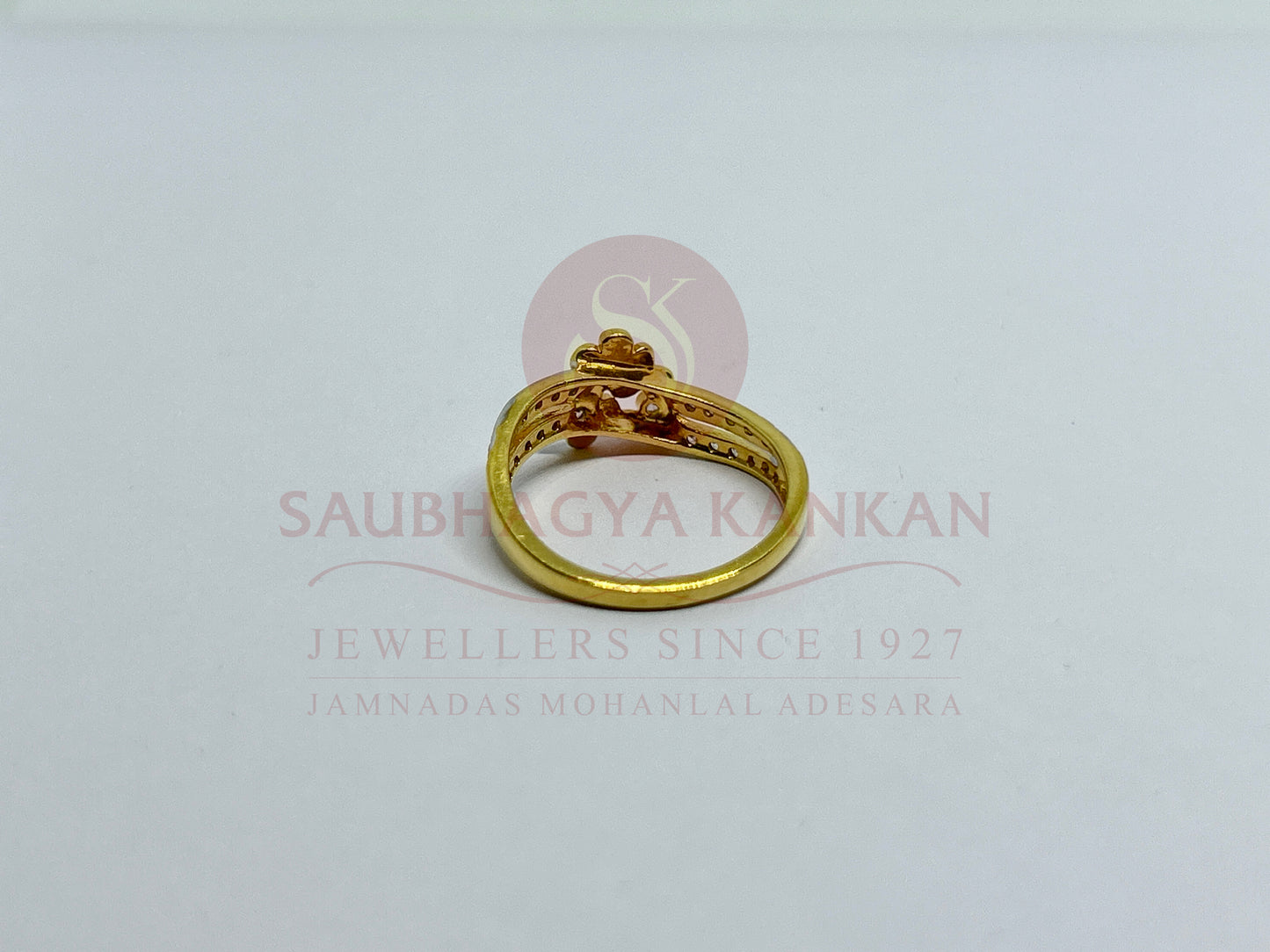 Ladies Ring