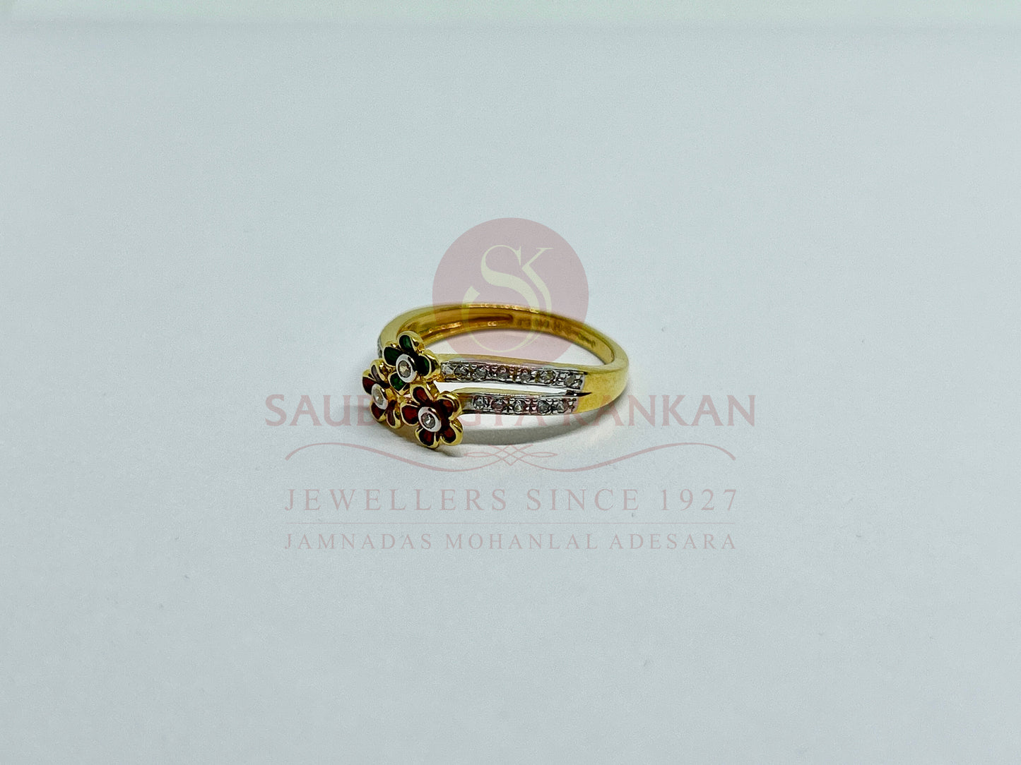 Ladies Ring