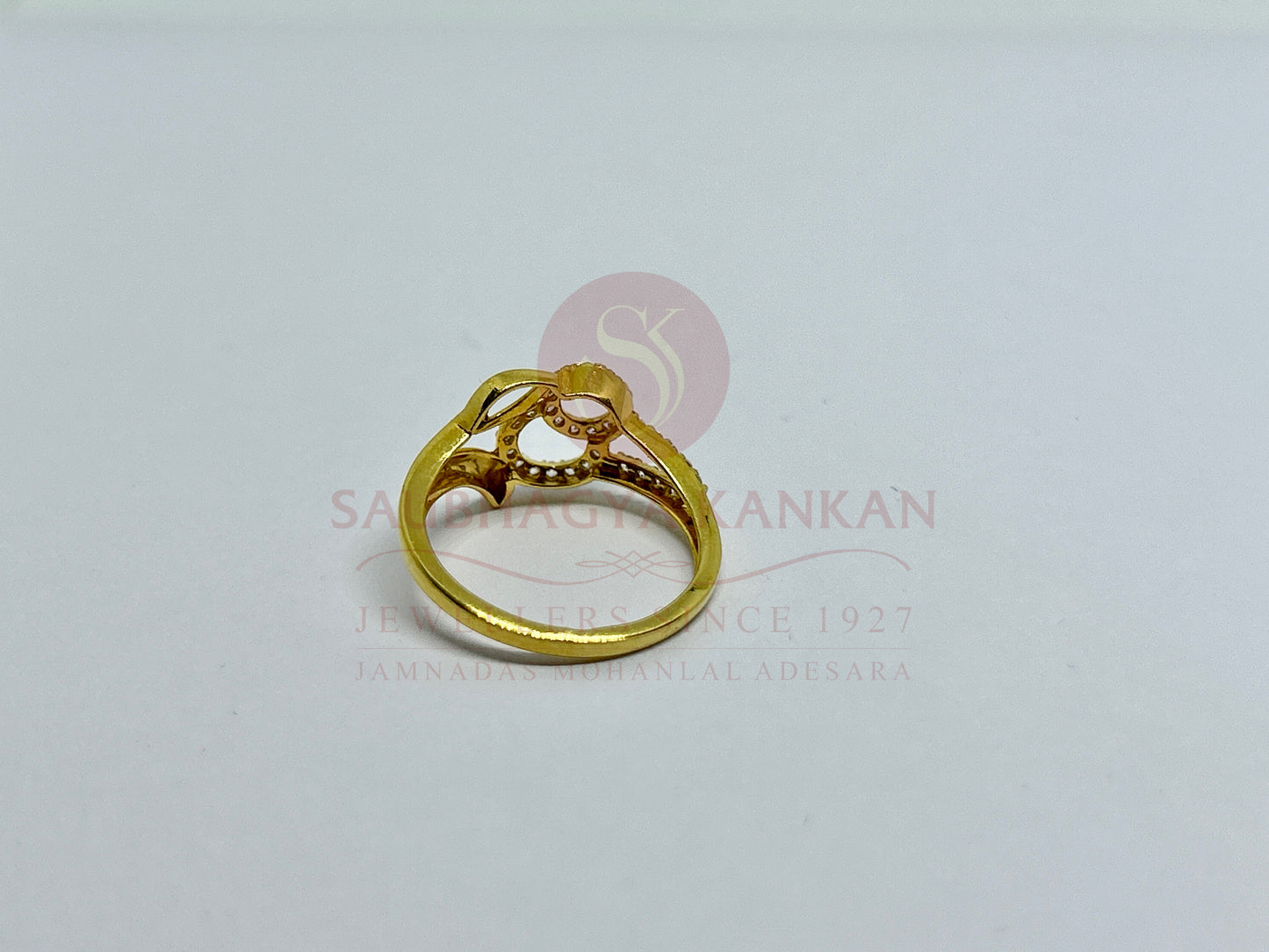 Ladies Ring